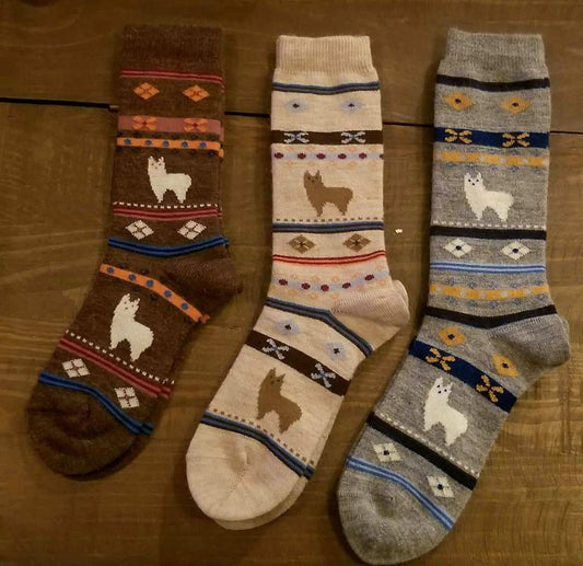 Alpaca Watching Socks - HatnGloves.com