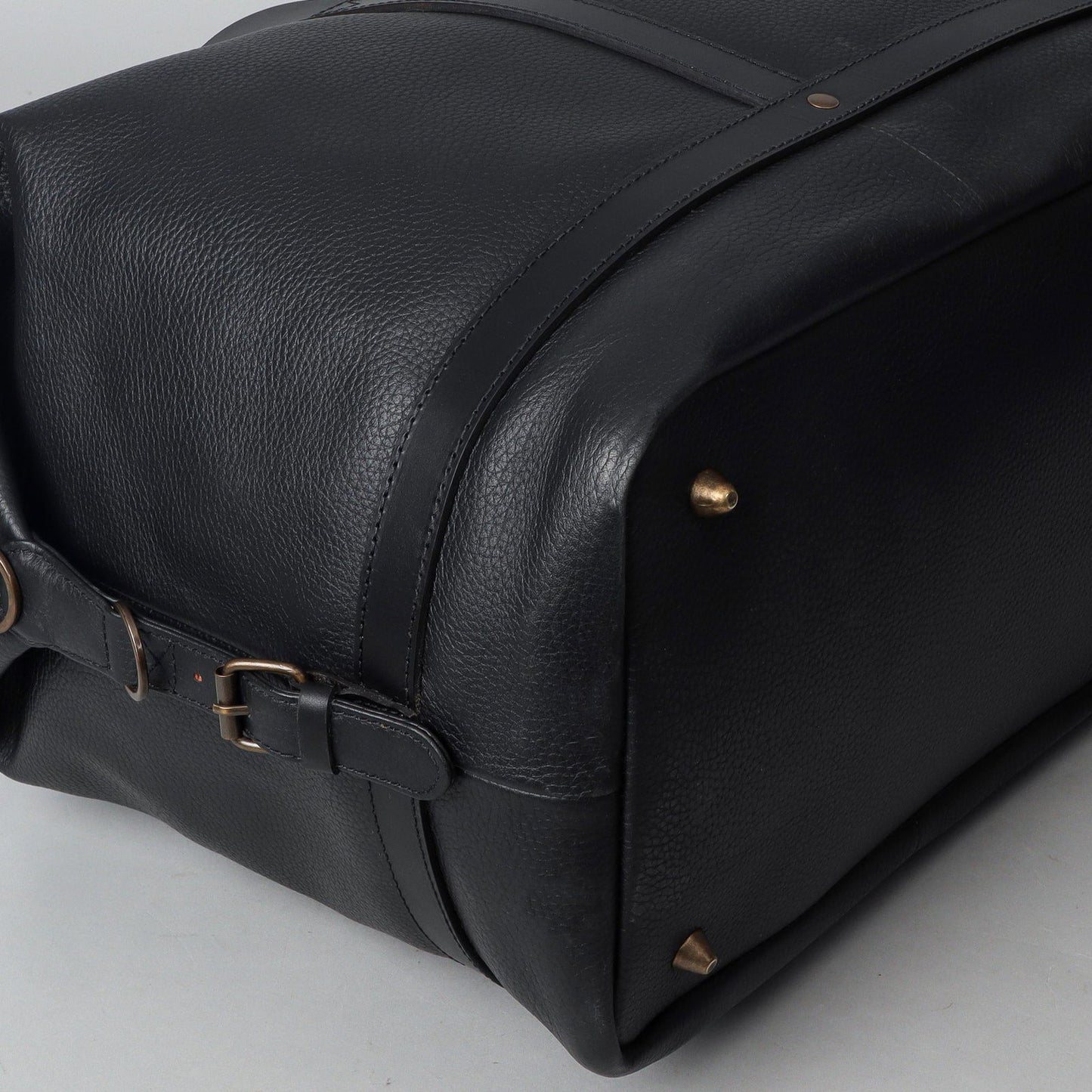 Runway Leather Travel Bag Black - HatnGloves.com